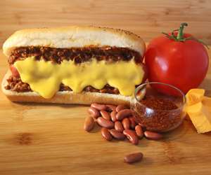 chili cheese dog